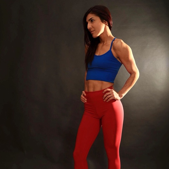 Meet your Posher, Mariah - Picture 1 of 10